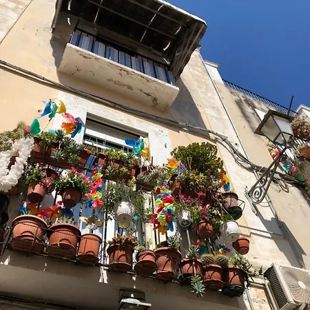 Aura Apartment Bed and breakfast Bari